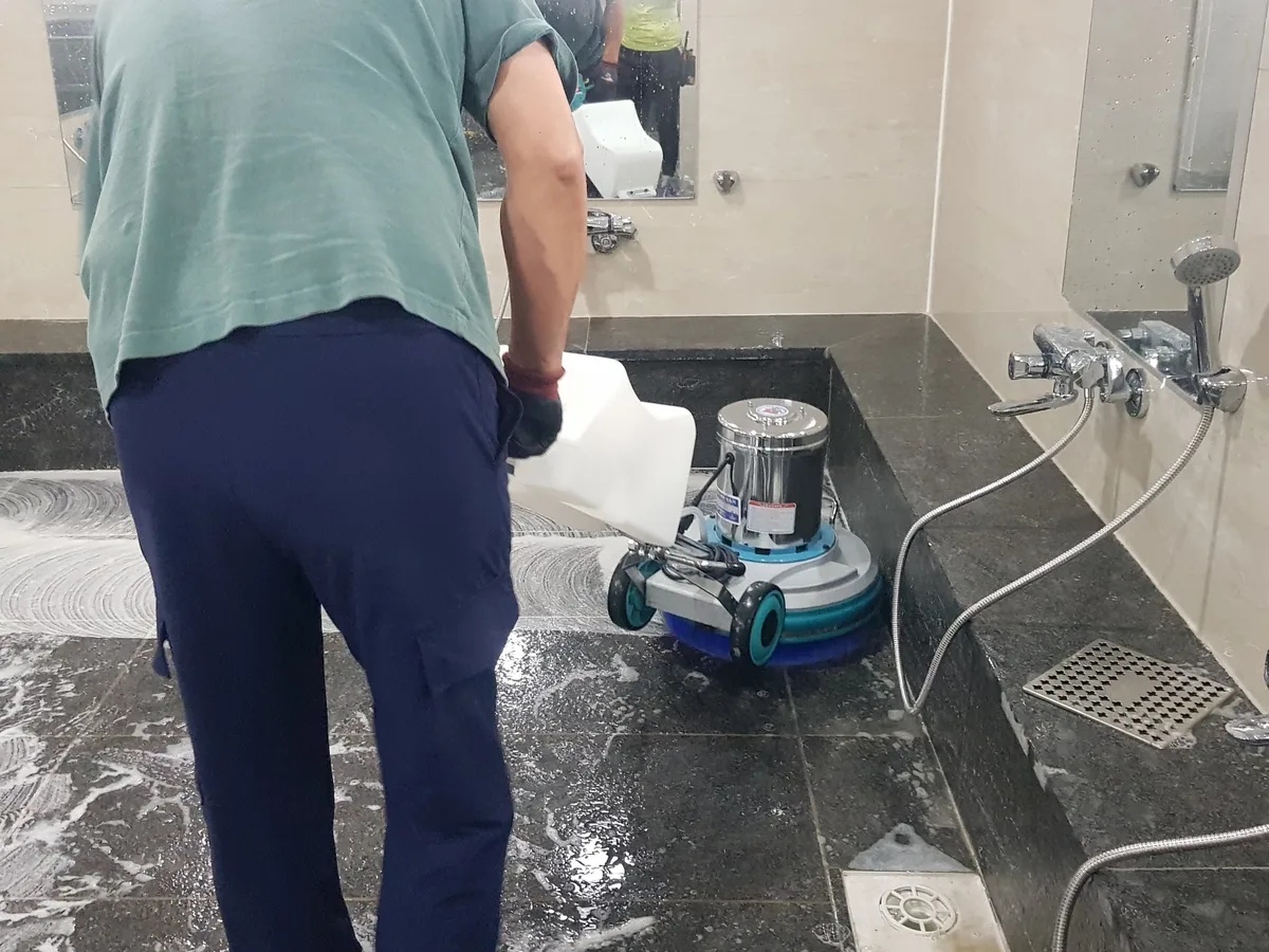 서초구 반포동 찜질방 수전·샤워기 건식 사우나 위생청소 사례 - 행진크린